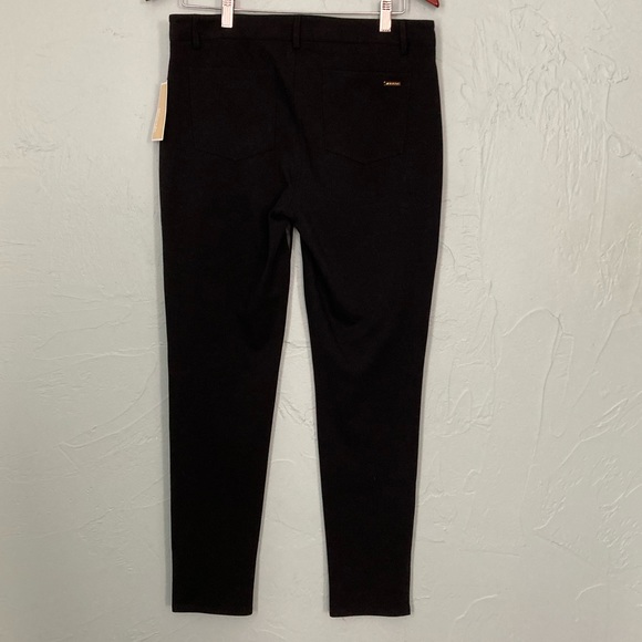 MK NWT 8 Black w faux leather on front - Picture 3 of 10